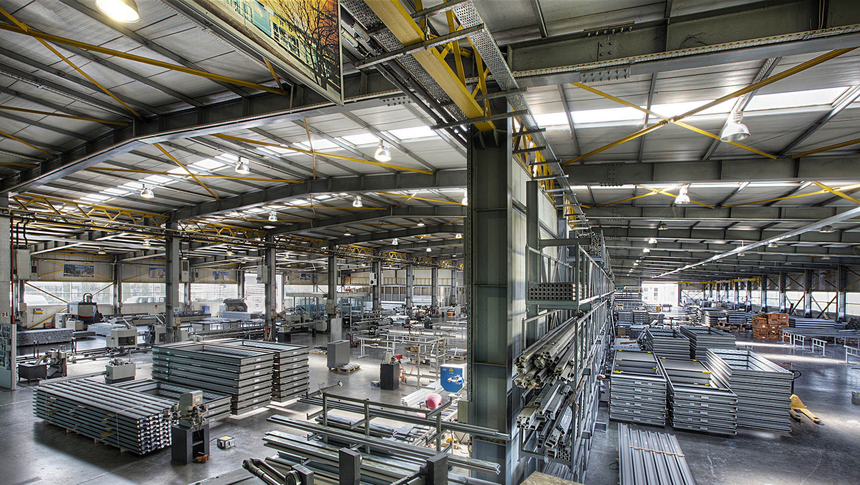 Confined and sensitive working areas